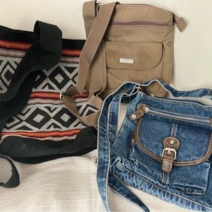 Baggalini Crossbody Purse Bundle